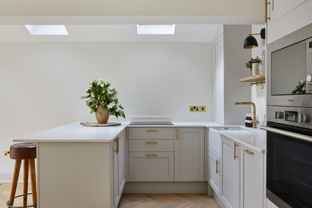 Apartment in Fulham | Kitchen  | Interior Designers